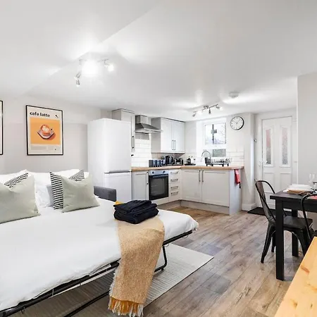 아파트 Cosy One Bed In 리즈