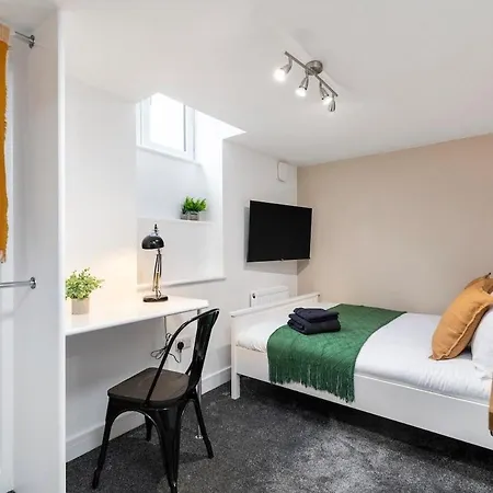 Cosy One Bed In Apartment Leeds (West Yorkshire)